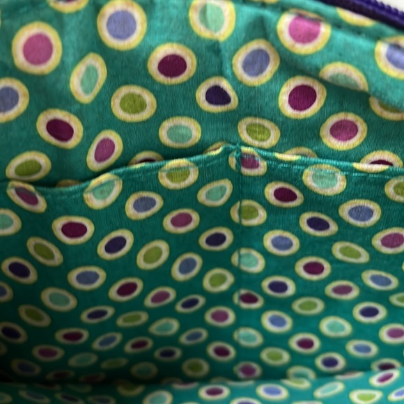 VERA BRADLEY. Saddle Hipster Crossbody Zipper Buckle Purse- Heather Paisley - Picture 5 of 5